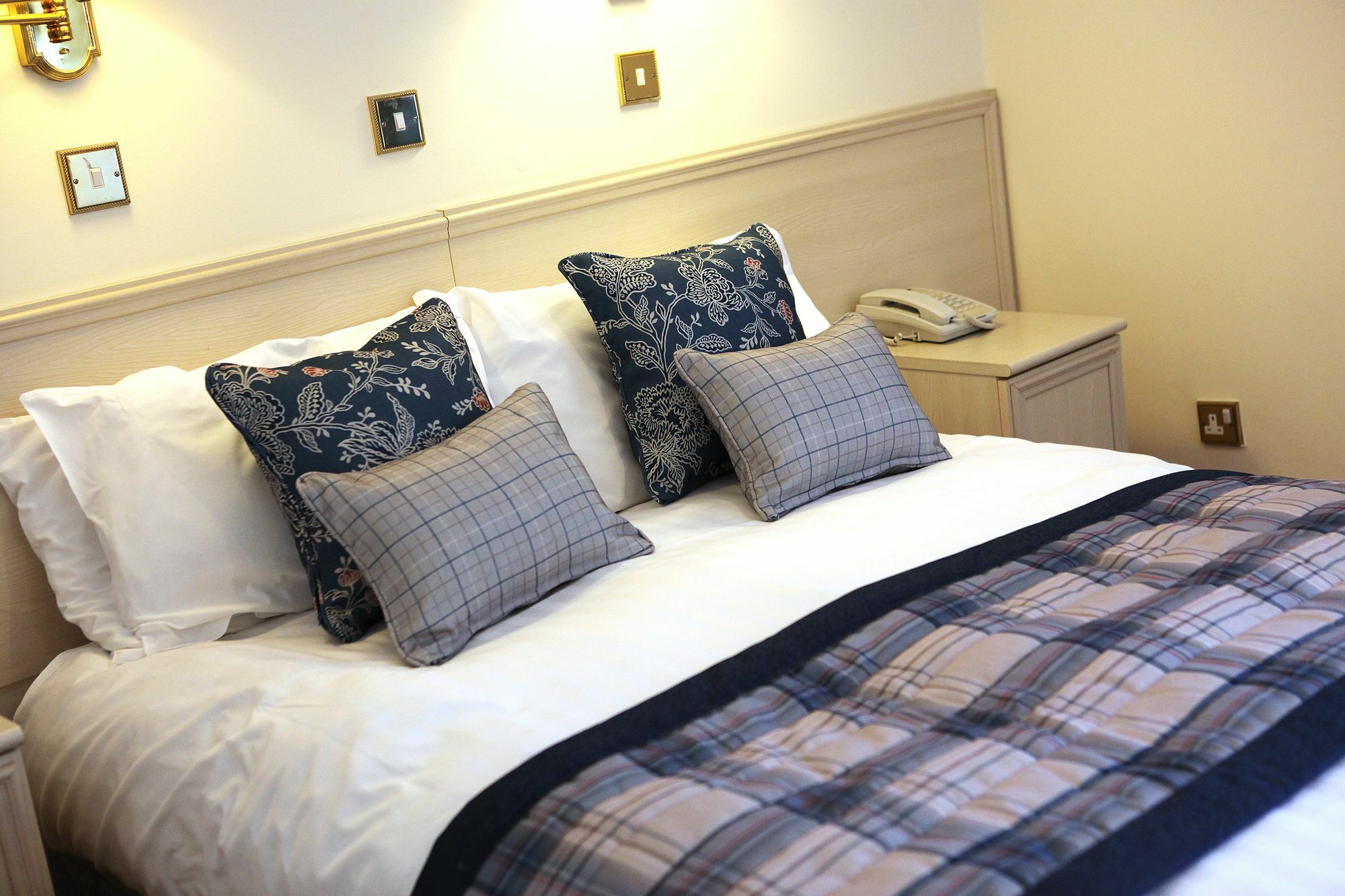 Livermead House Hotel Торки Экстерьер фото